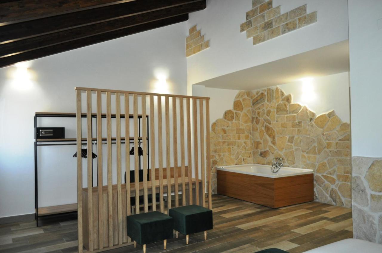 Hostal Restaurante Villa De בריווגה מראה חיצוני תמונה